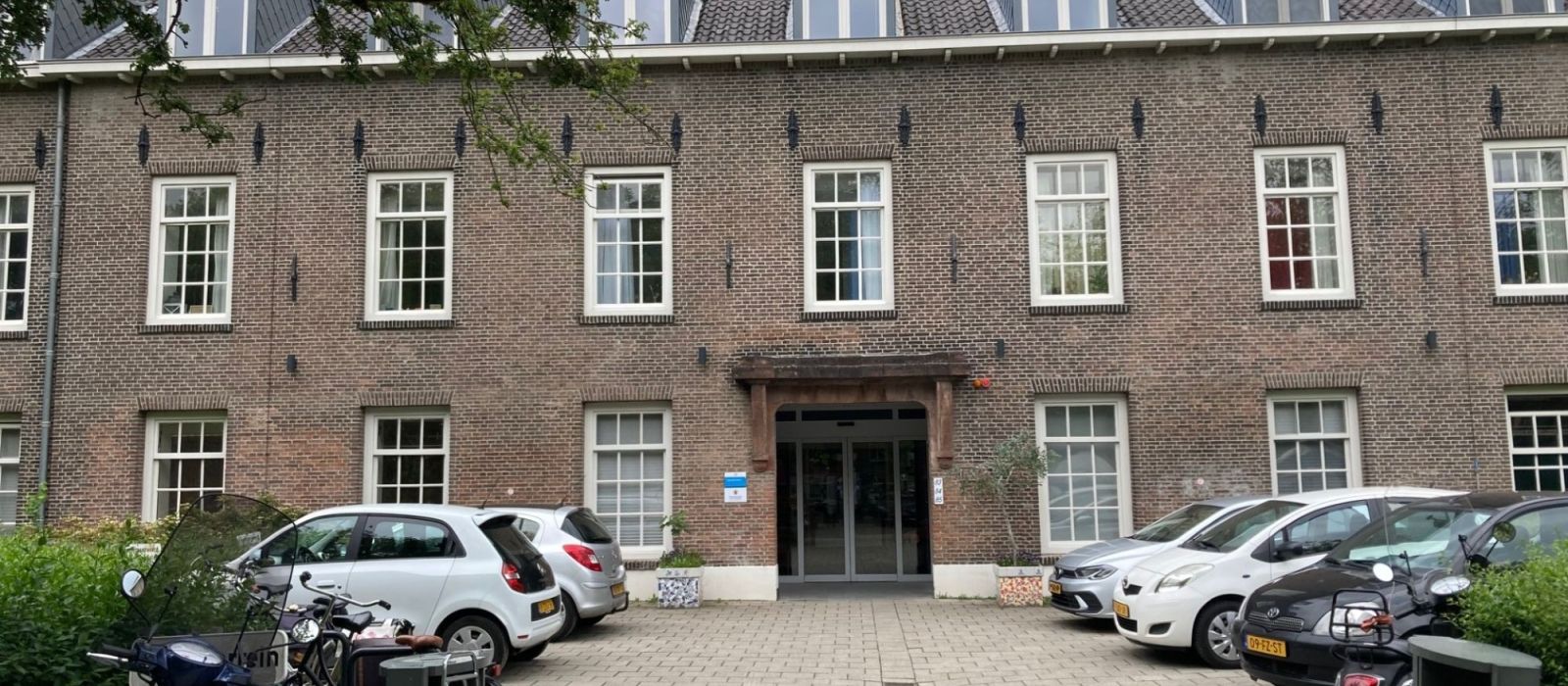 Gebouw dagcentrum Paardenmarkt in Delft