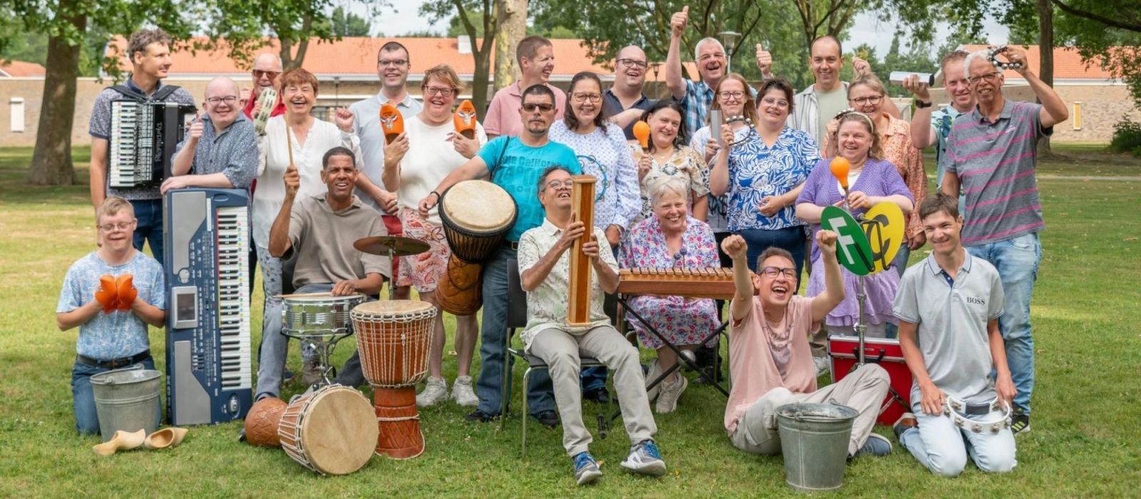 Groepsfoto van de Jostiband