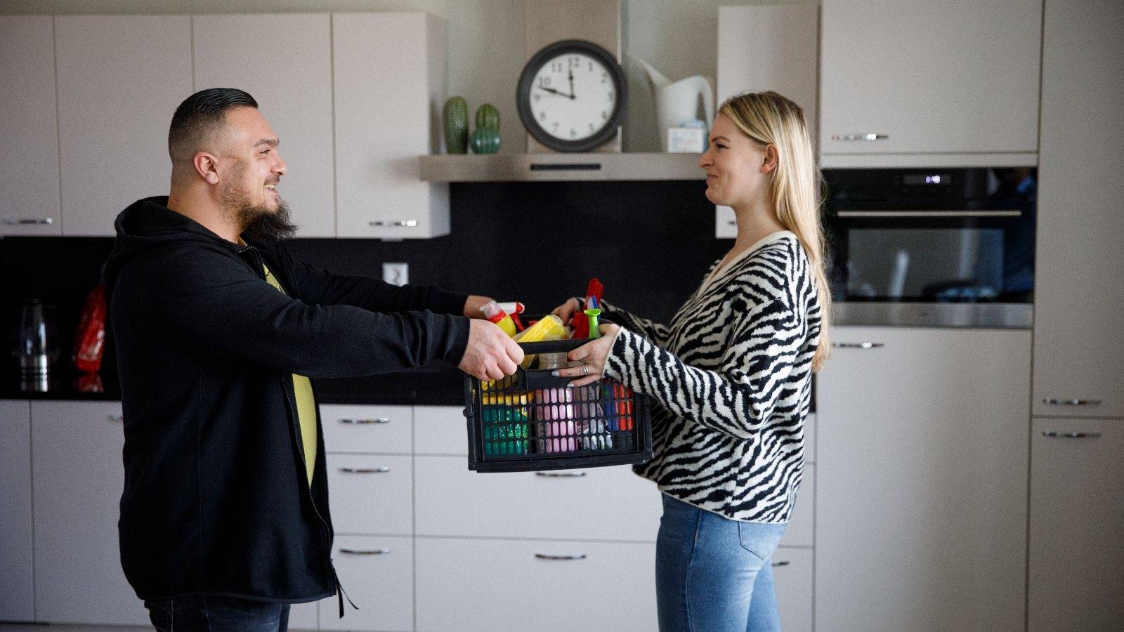 Begeleider en bewoner bij Coornhert