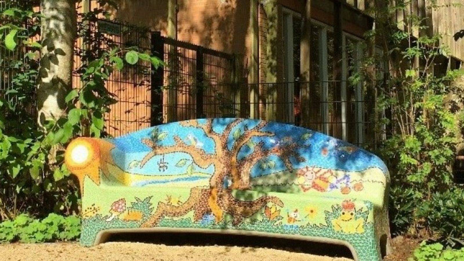 Bankje van dagactiviteitencentrum Willem Felsoord in Delft
