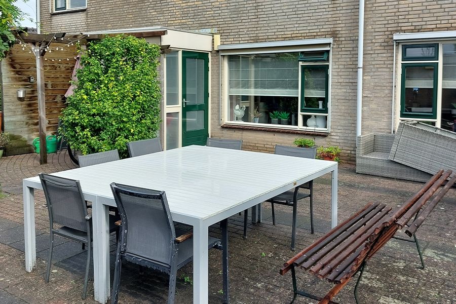 De tuin van sociowoning Roggeveld in Nieuwveen