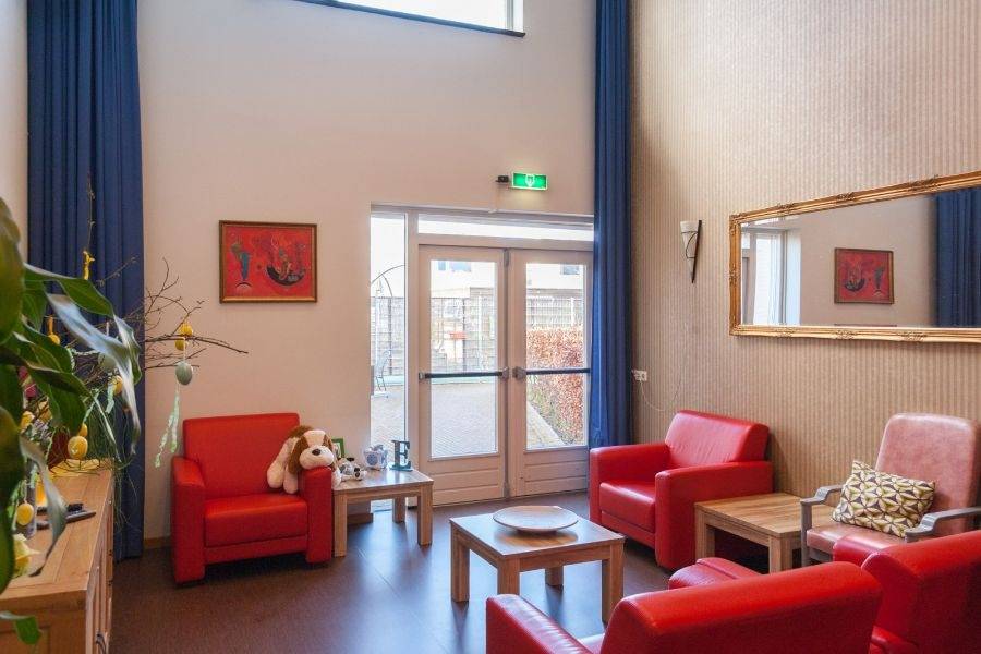 Woonkamer 2 woonlocatie Voorstraat 18-20 in Nootdorp