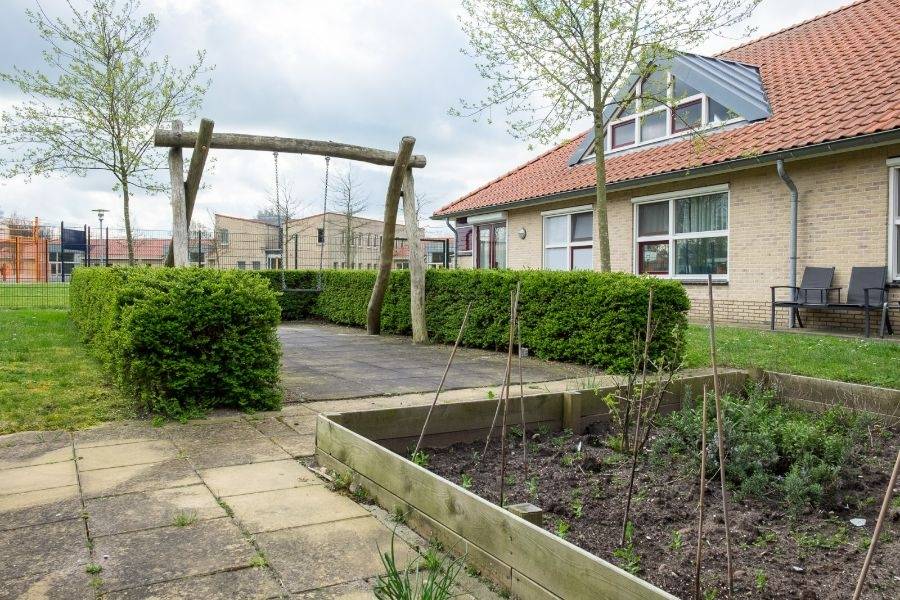 Tuin woonlocatie Oude Rijnlaan 10-12 in Zwammerdam