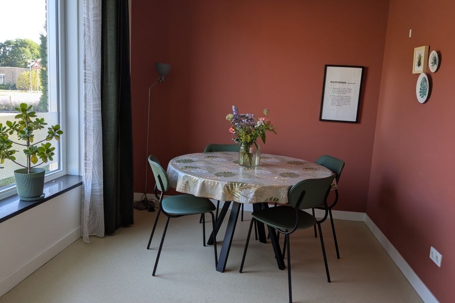 Woonkamer 2 woonlocatie Oude Rijnlaan 21-23 in Zwammerdam