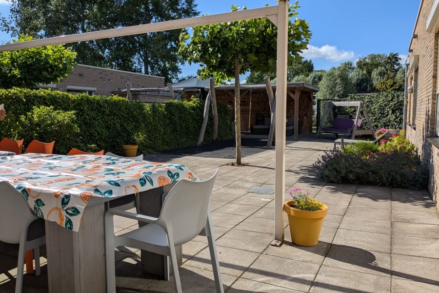 Tuin woonlocatie Oude Rijnlaan 21-23 in Zwammerdam