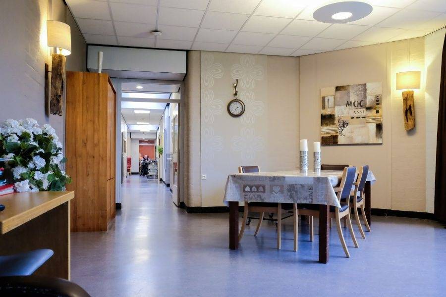 Eethoek woonlocatie Zuideinde 413 in Zwammerdam