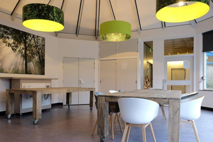 Spelletjes tafel woonlocatie Zuideinde 413 in Zwammerdam