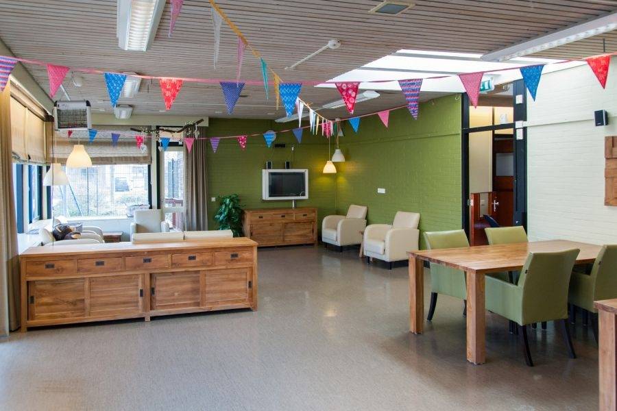 Woonkamer woonlocatie Den 3 in Nieuwveen